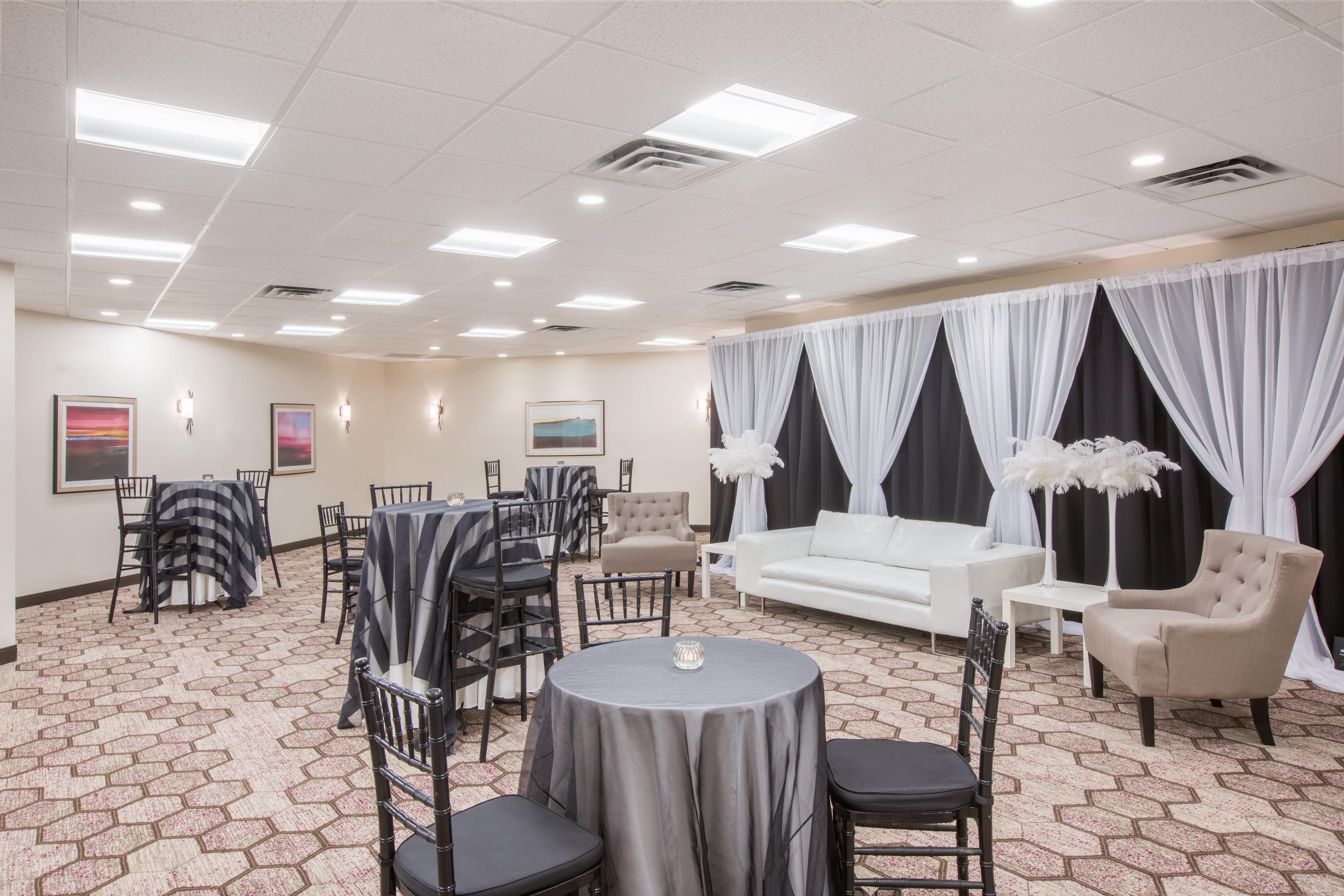 Ac Hotel By Marriott Portland לייק אוסווגו מראה חיצוני תמונה