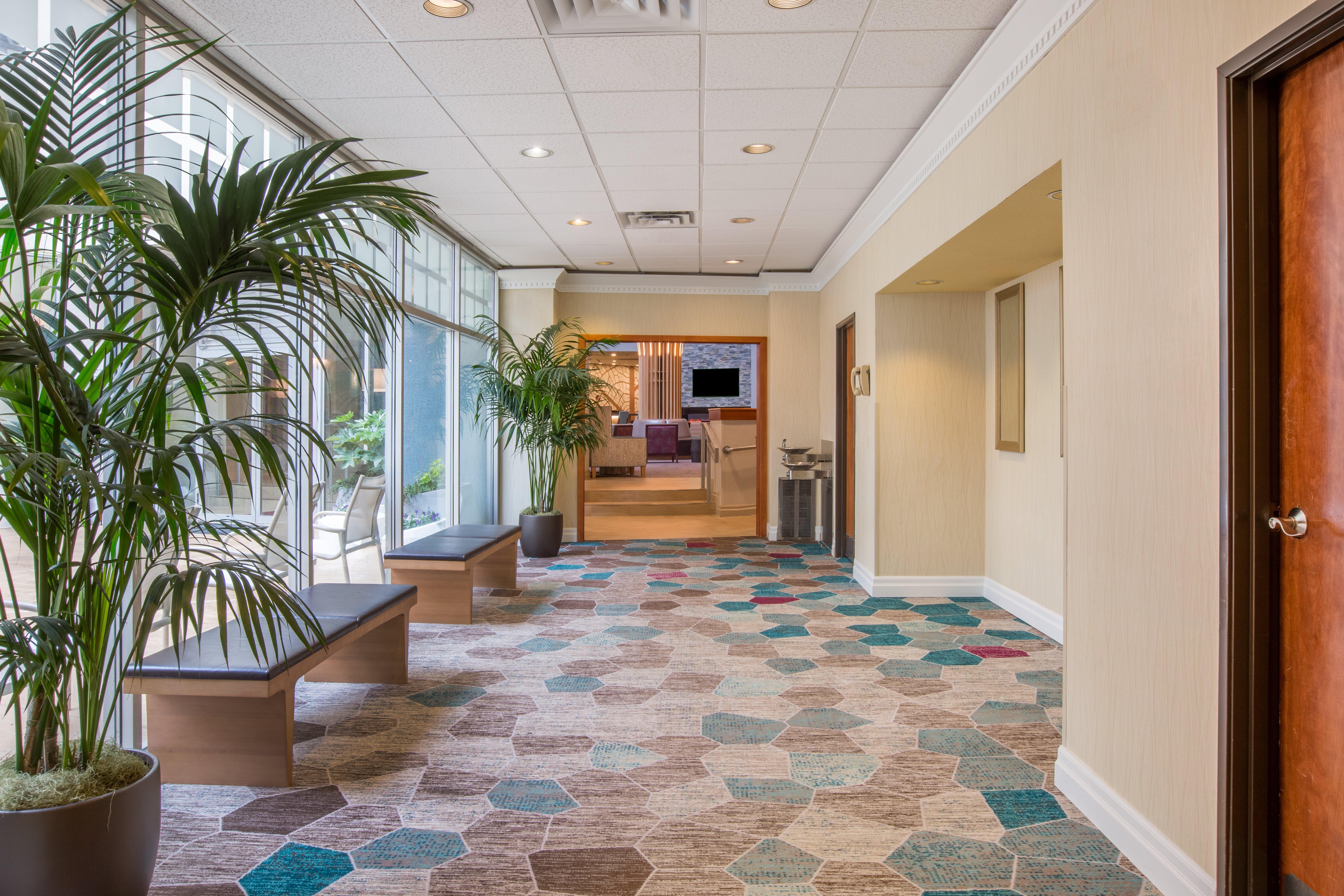 Ac Hotel By Marriott Portland לייק אוסווגו מראה חיצוני תמונה