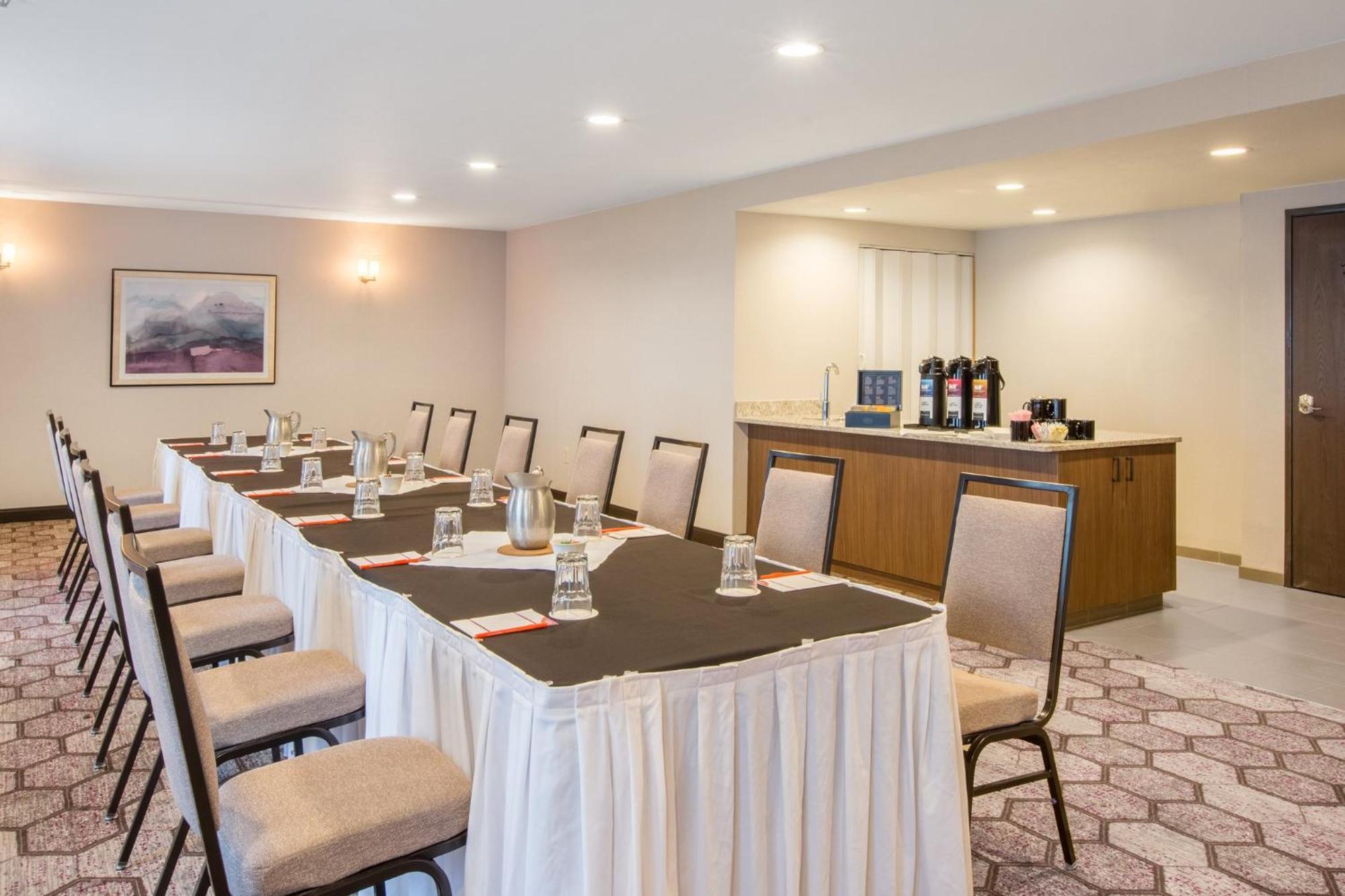 Ac Hotel By Marriott Portland לייק אוסווגו מראה חיצוני תמונה