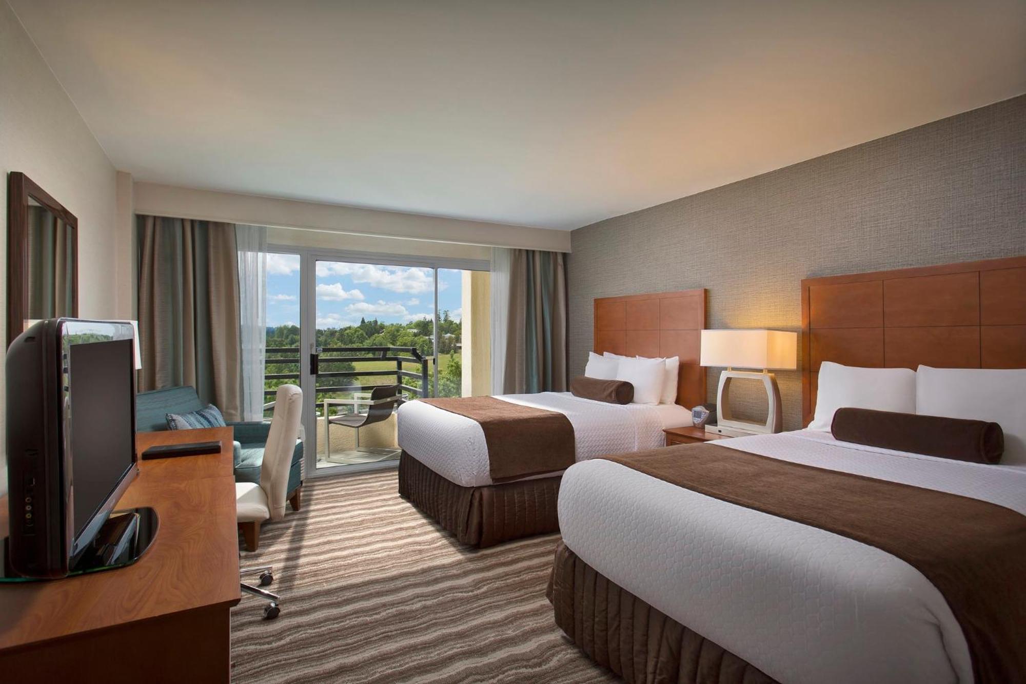 Ac Hotel By Marriott Portland לייק אוסווגו מראה חיצוני תמונה