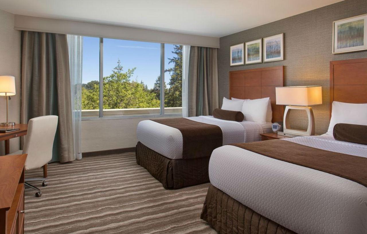 Ac Hotel By Marriott Portland לייק אוסווגו מראה חיצוני תמונה